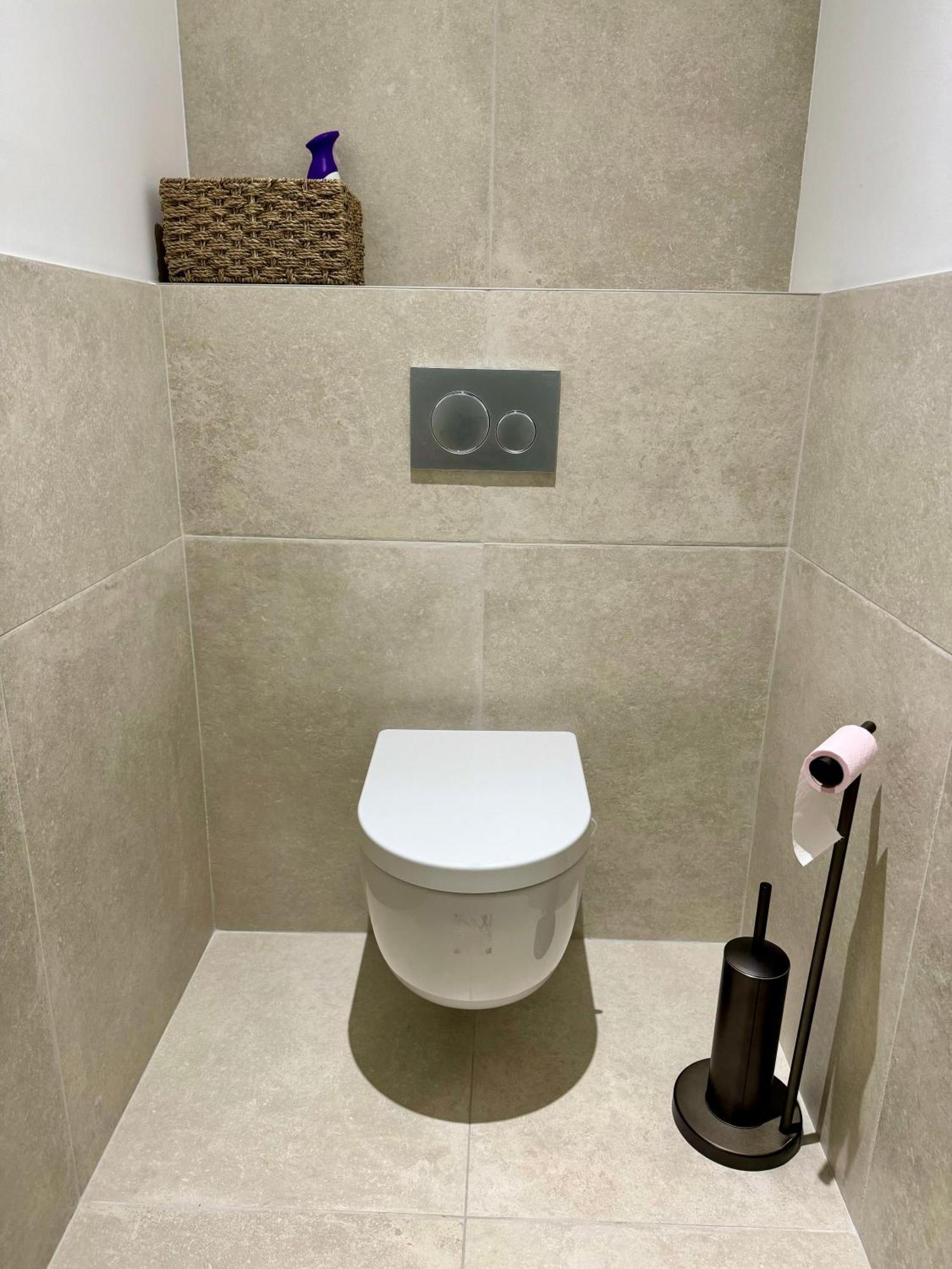 Chambre Privee Climatisee Avec Salle De Bains Partagee-Le Sapin Genay  Exterior foto